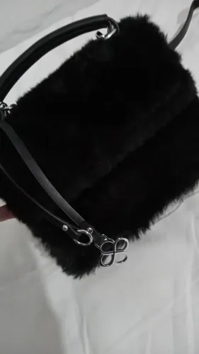 Bolsa Pelúcia Preta