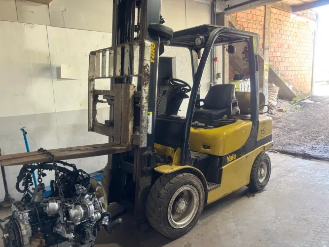 Empilhadeira Yale
