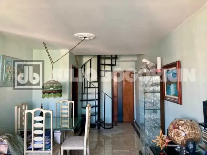 JBB303121 / Residencial / Barra da Tijuca