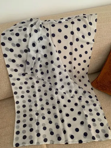 Echarpe de seda pura de poá