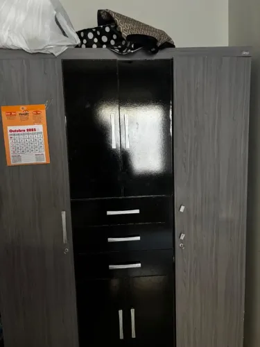 Guarda roupa