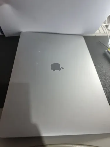 Display SUCATA MacBook Pro A2141, 16 polegadas