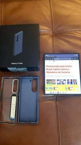 Samsung galaxy z fold 6