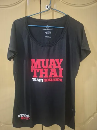 Camiseta feminina muay thai