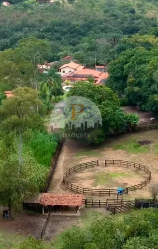 Sítio para Venda em Bonfim, 6 dormitórios, 5 suítes, 8 banheiros, 16 vagas