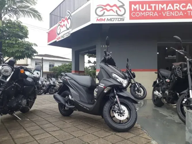 Taxa 0,99% em até 21x no cartão!!! Yamaha / FLUO 125 ABS - 2025