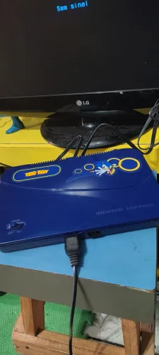Master system com 132 jogos na memória 