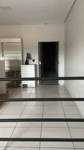 VENDO FÁRMACIA COMPLETA EM UBERLÂNDIA E TENHO FÁRMACIA POPULAR