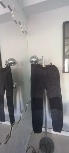 Calça de moleton da Zara tamanho 13/14 ,com pouco uso