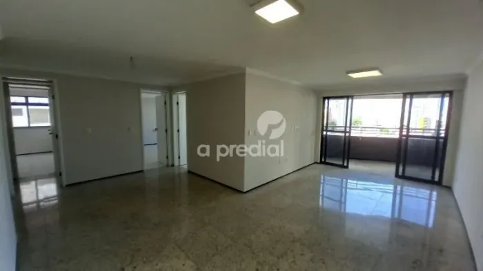 Locação de Apartamentos / Padrão na cidade de Fortaleza