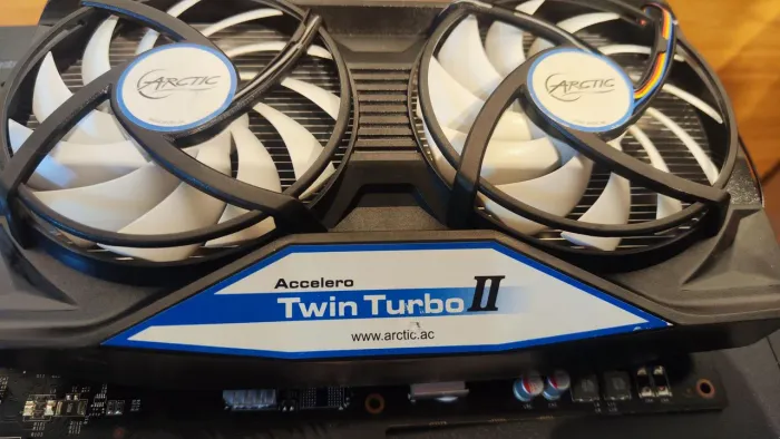 Placa de vídeo GTX 760 2GB