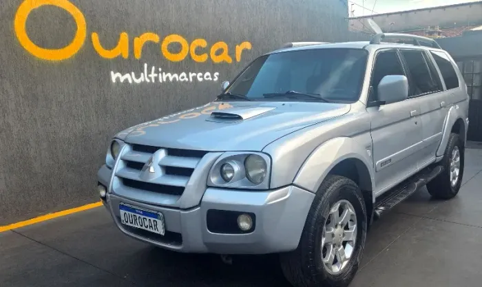 Mitsubishi Pajero Sport HPE 2.5 4X4 Diesel Mec. 2010