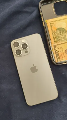 iPhone 15 pro max