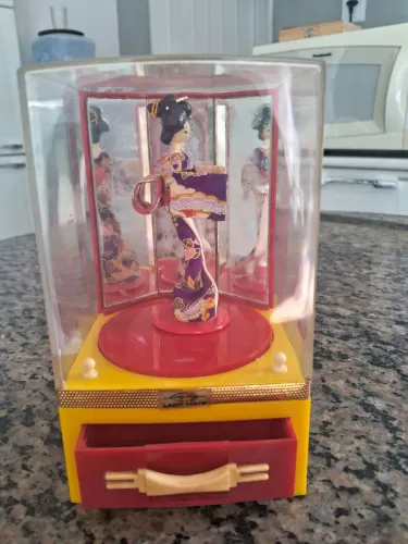 Porta joia da década de 1980