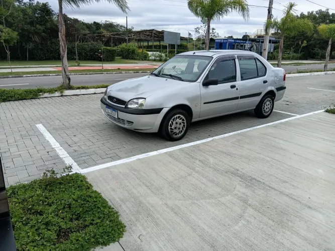 Ford Fiesta Street/ Action 1.0 8V 5P 2003