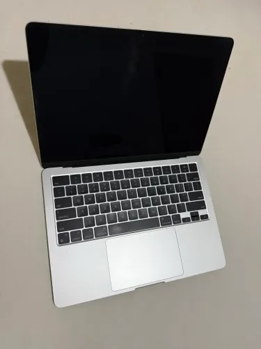 Macbook Air M3 256gb 8gb prata