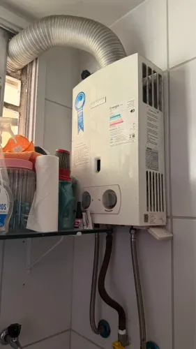 Aquecedor de Água a Gás - BOSCH 