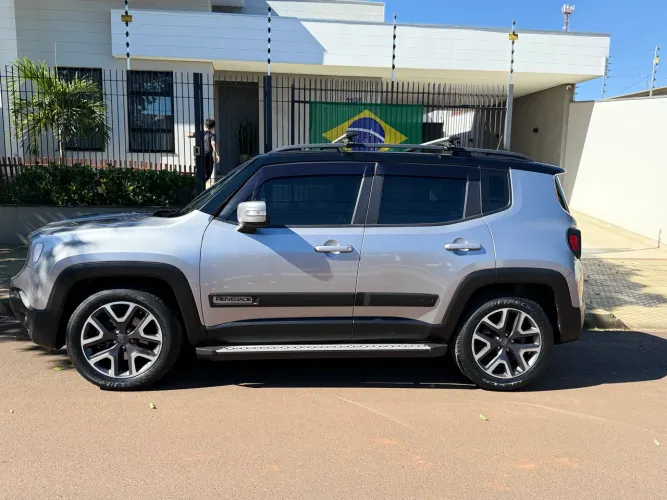 Jeep Renegade Longitude 1.8 4X2 Flex 16V Aut. 2019