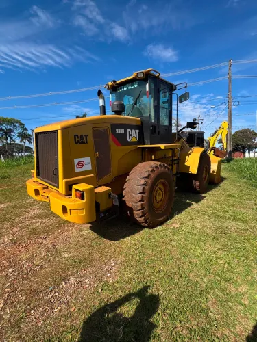? PÁ CARREGADEIRA CATERPILLAR 938H