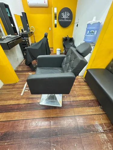 Cadeira poltrona para barbearia