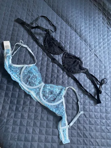 LINGERIE PRETA DISPONÍVEL