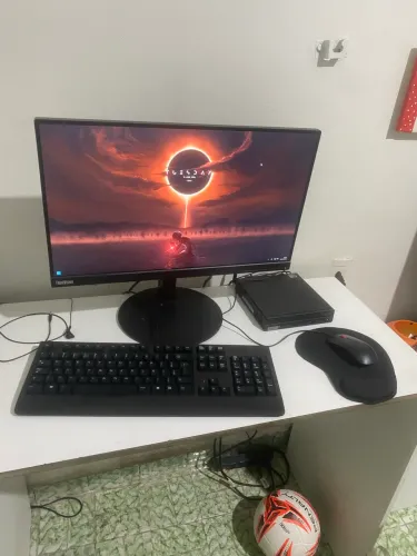 Desktop AMD Ryzen 5 PRO 5650GE com Radeon Graphics