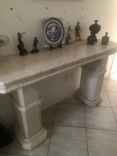 Aparador de mármore Carrara