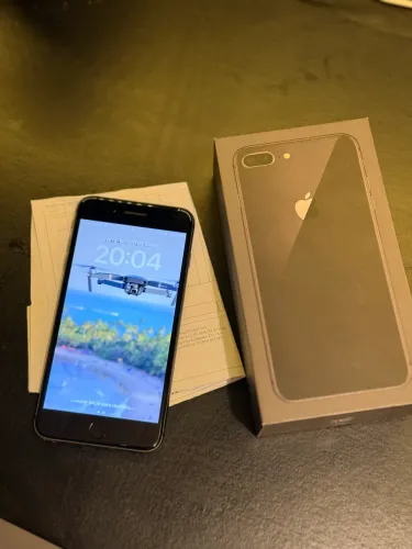 IPHONE 8 PLUS 64 GB VENDO E TROCO