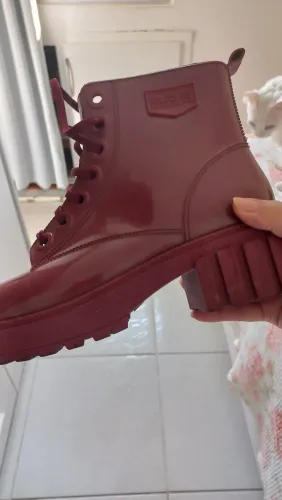 Linda bota coturno Cocci