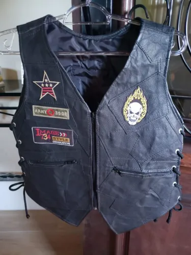 Colete couro motociclista