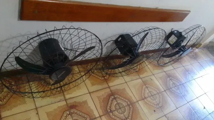 Vendo 3 ventiladores de parede