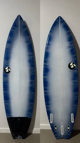 Prancha de surf semi nova