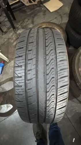 PNEU 245/45/20