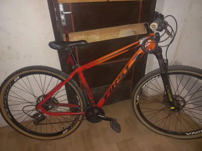 Bike Aro 29 First