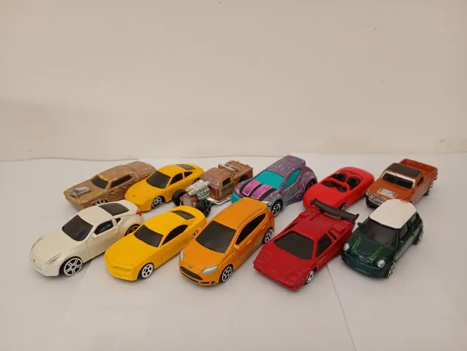 Maisto - Lote 11 Miniaturas