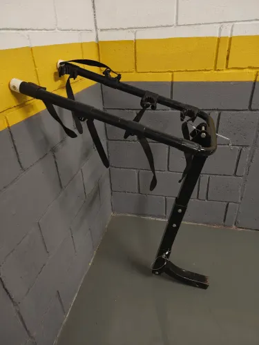 Suporte de Carro para 4 Bicicletas Marca Allen