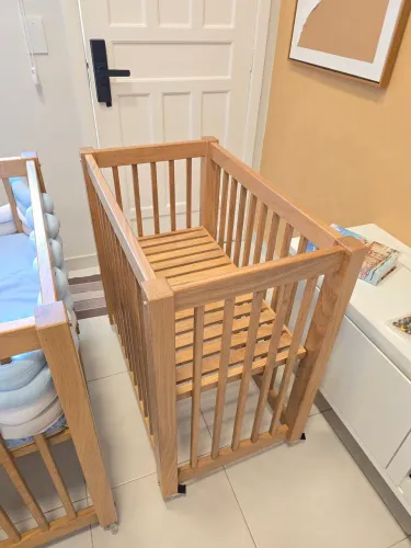 Mini berço em madeira