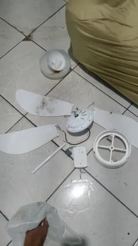 Vende -se ventilador de teto fênix Premium branco 3 velocidades