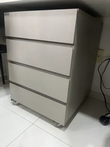 Gaveteiro com rodinha
