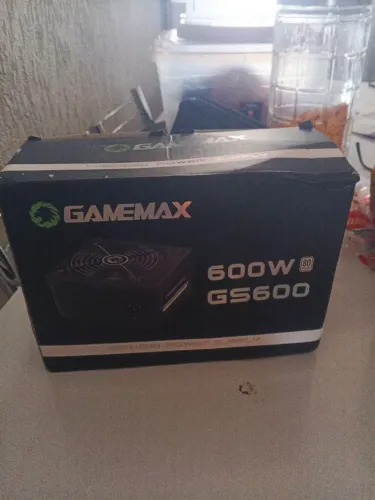 Fonte GameMax 600w