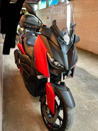 Yamaha XMAX 250 ABS