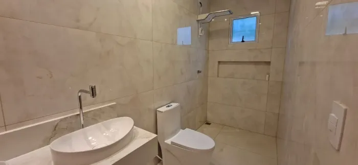 Casa em Condomínio Fechado - São José