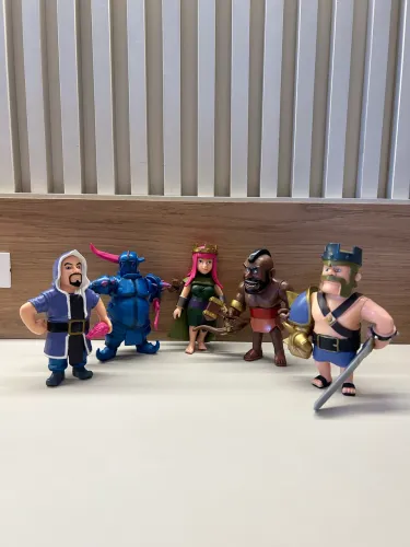 Bonecos Clash Royale