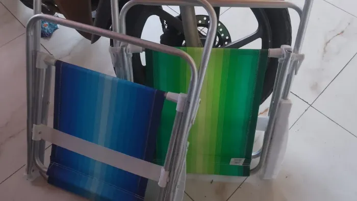 Vendo 2 cadeiras de praia, nunca usada