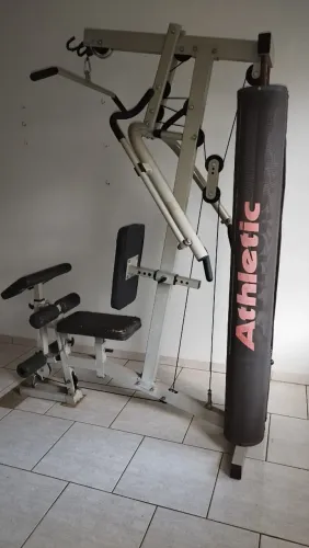 Estação de treino 80kg