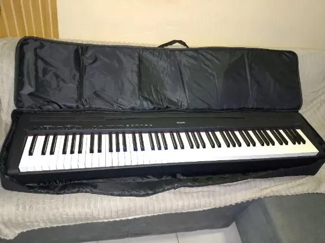 piano digital Yamaha P-95