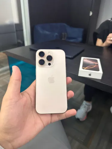 iPhone 16 pro