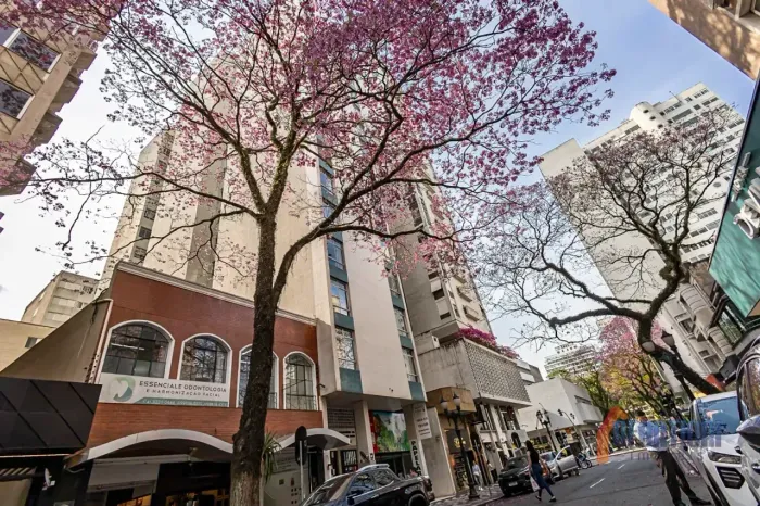 Apartamento 3 dormitórios, suíte e vista panorâmica no Centro de Curitiba