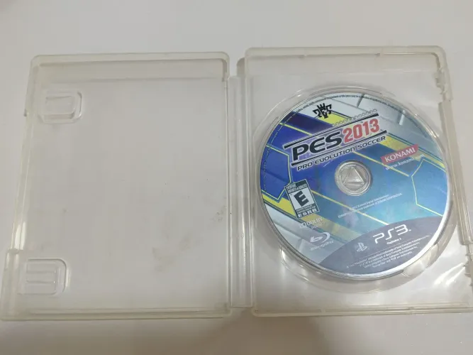 PES 2013 para PS3.