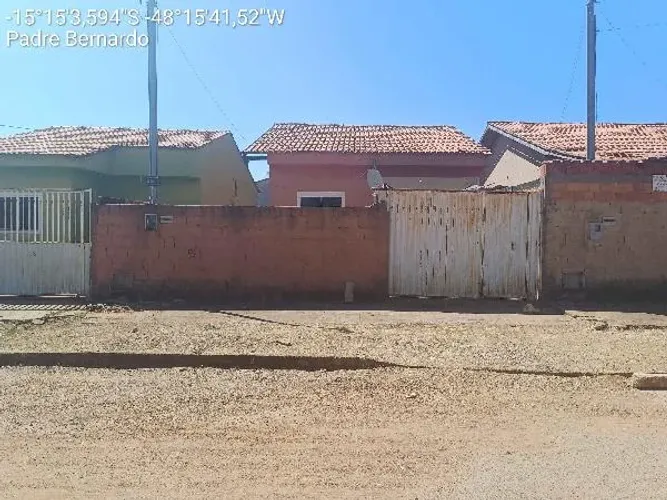 Oportunidade em destaque Casa no Centro, Padre Bernardo - GO, N. SN QD 58, 2 quartos, 190